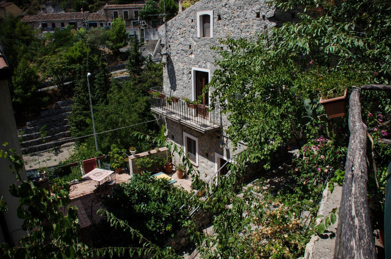 Bed And Breakfast La Sentinella Civita Ngoại thất bức ảnh